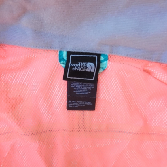 The North Face Dry Vent Lightweight Girls Jacket - Picture 5 of 9